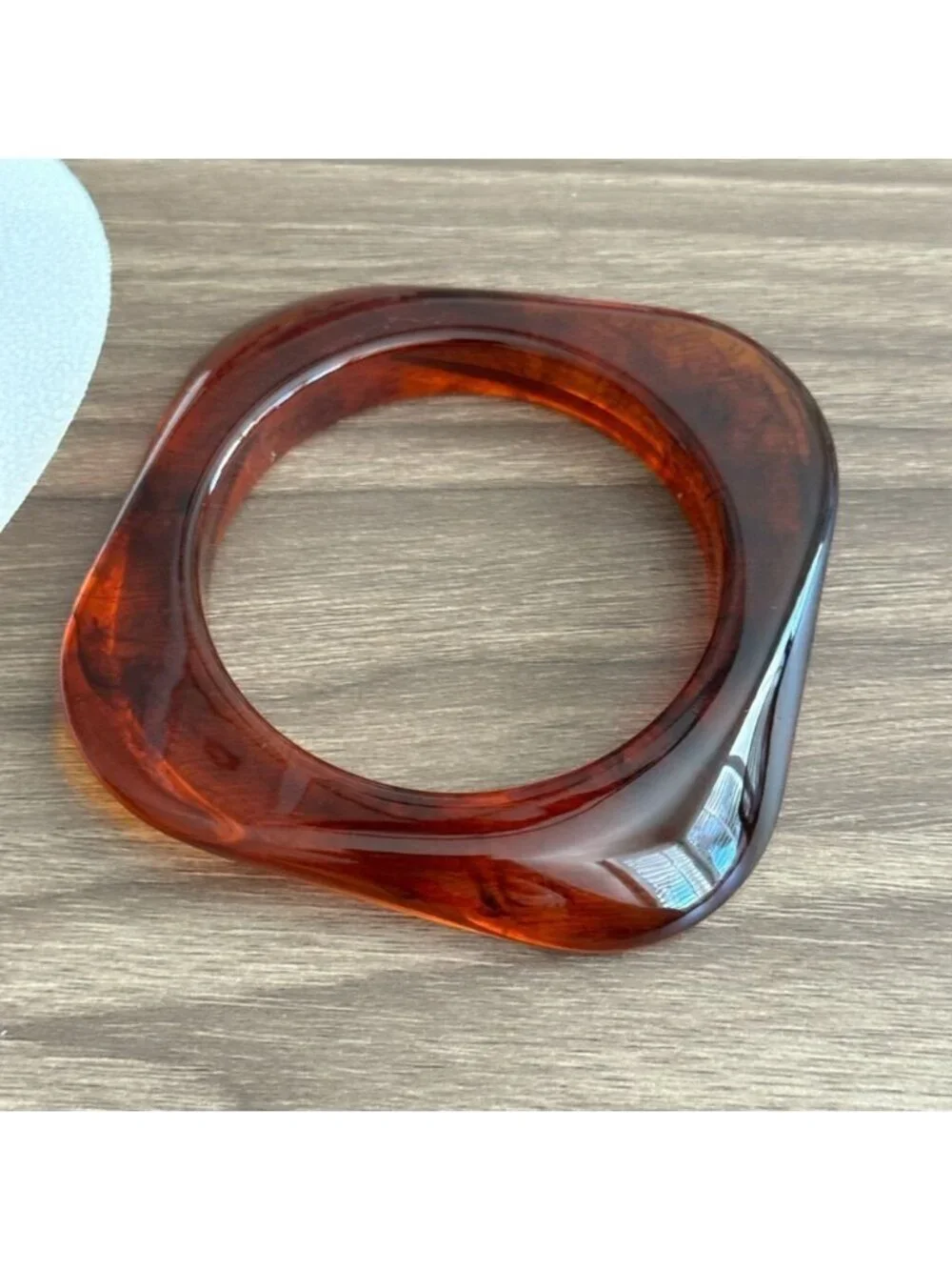 Brown Bangle Bracelet Q281